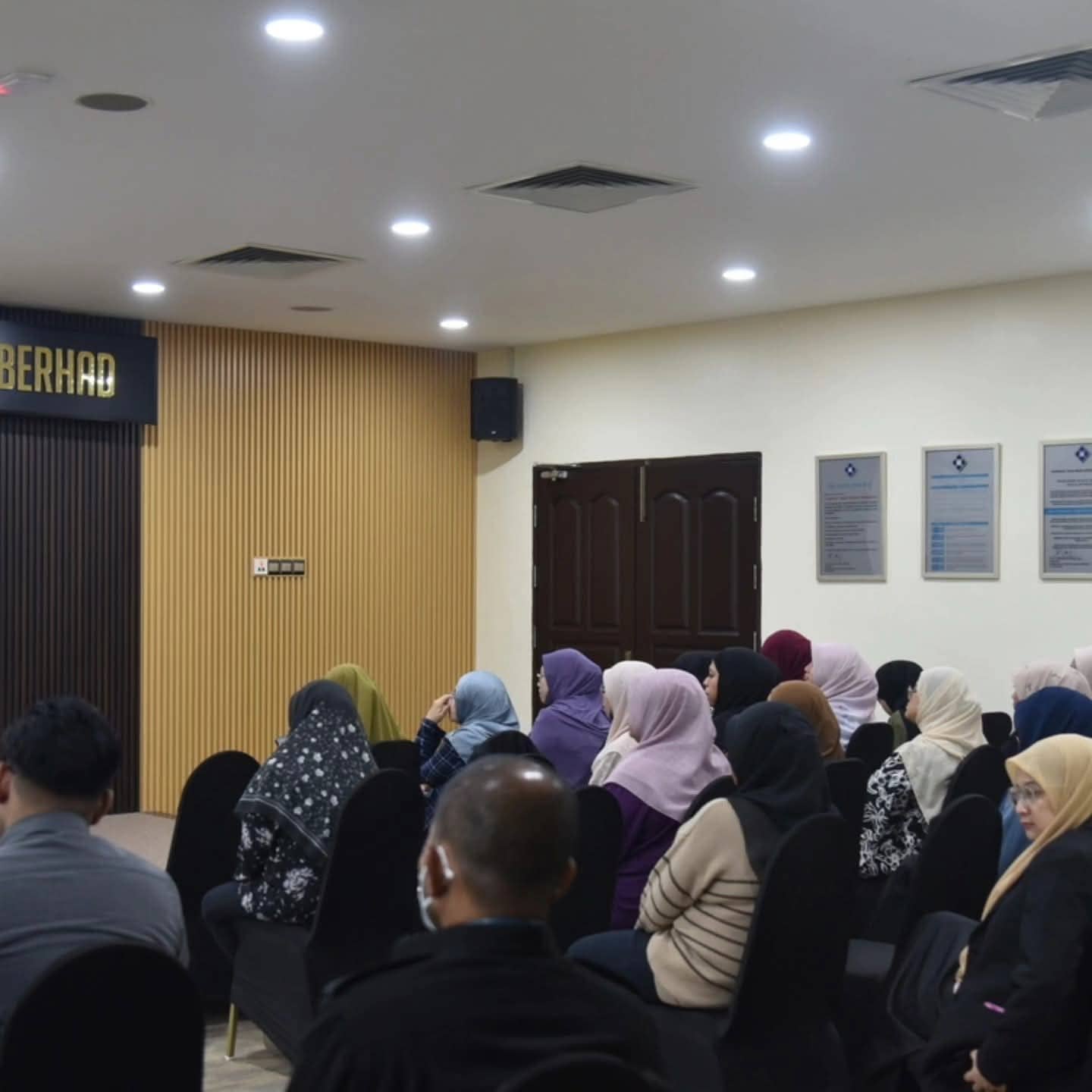 Sesi Tazkirah Dhuha Bersama Ustaz Ubaidah