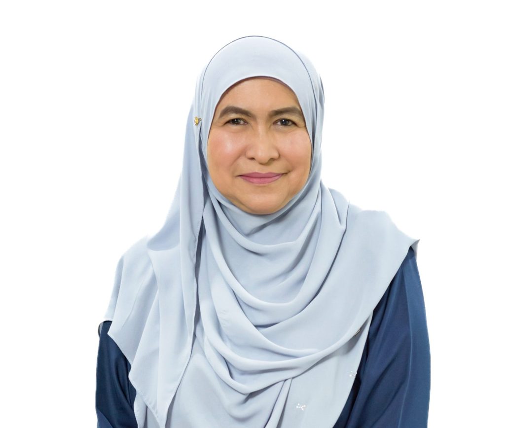 Pn Kamsiah Binti Mohamad